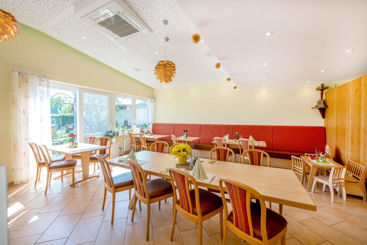 Waldesblick, Hotel-Restaurant Lahr  Exterior photo